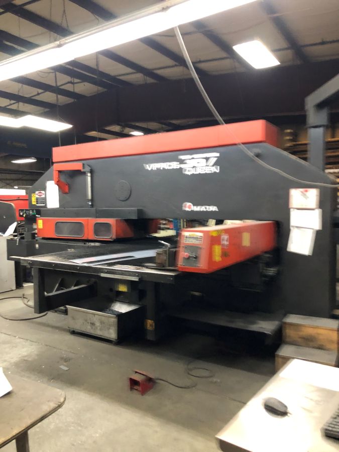 1006-Amada-Vipros-367-Queen-Front
