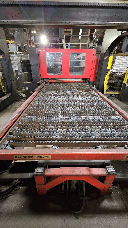 1127-Amada-FO-3015NT-4kW-Shuttle-Tables
