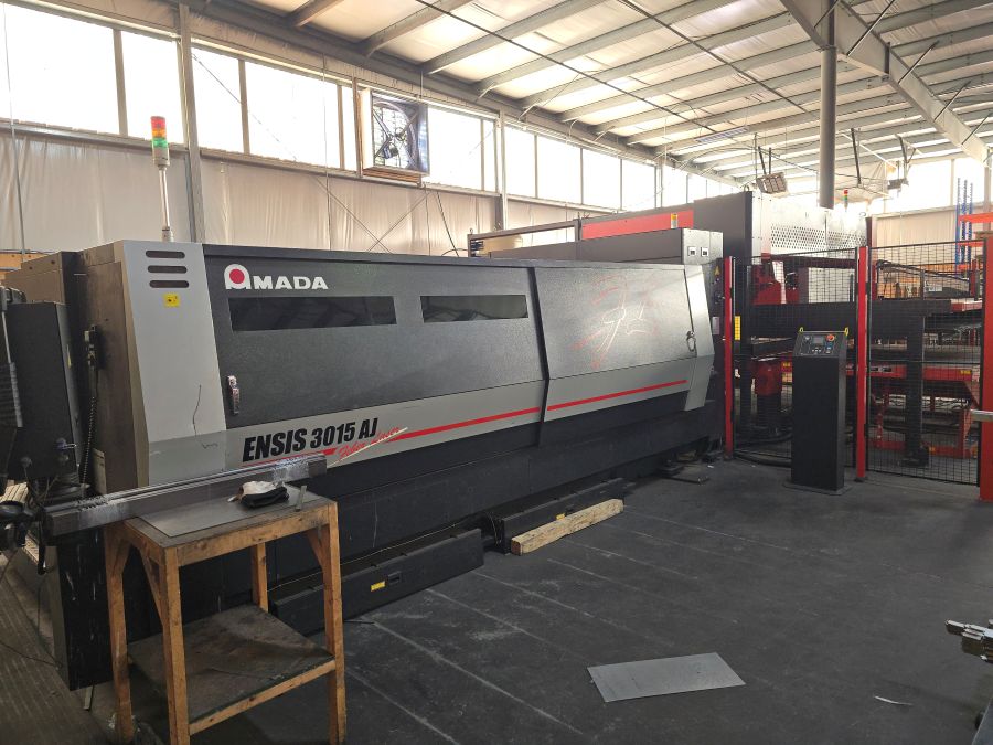 1141-Amada-ENSIS-3015AJ-2kW-Front