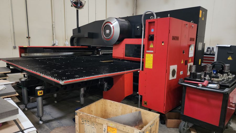 1176-Amada-EMK-3612-M2-Backside