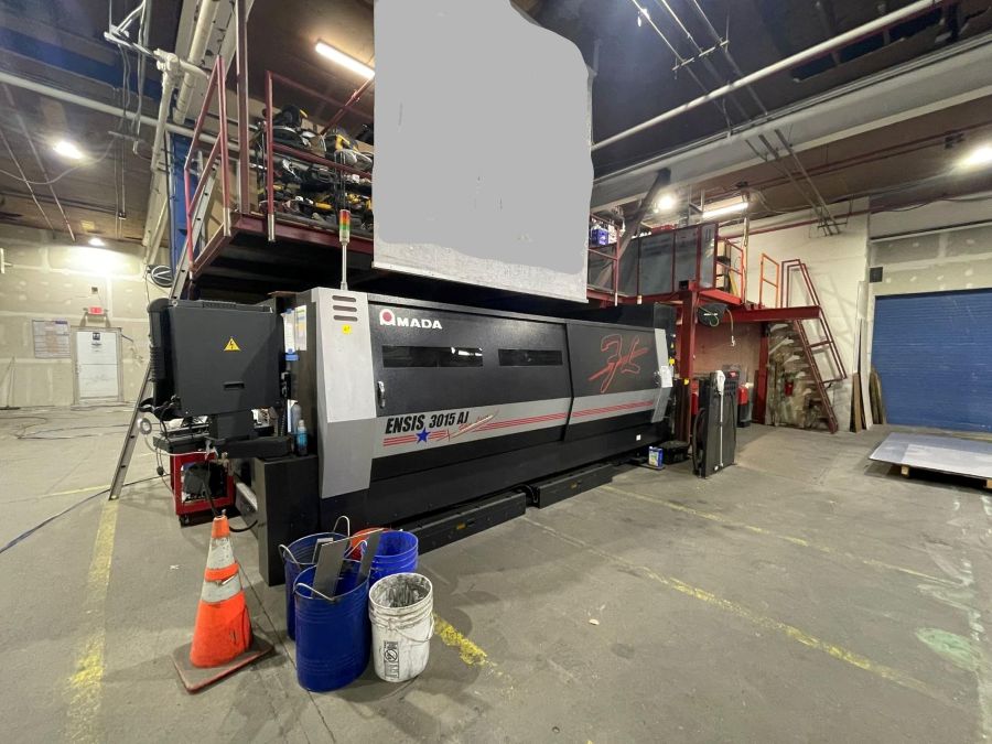 1185-Amada-ENSIS-3015AJ-3kW-Front-Angle