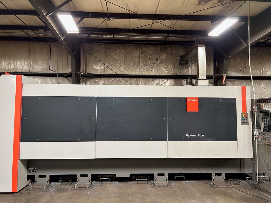 1186-Bystronic-BySmart-Fiber-3015-3kW-Side