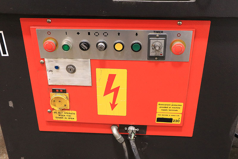 1204-Amada-CSW-250-Notcher-Control-1