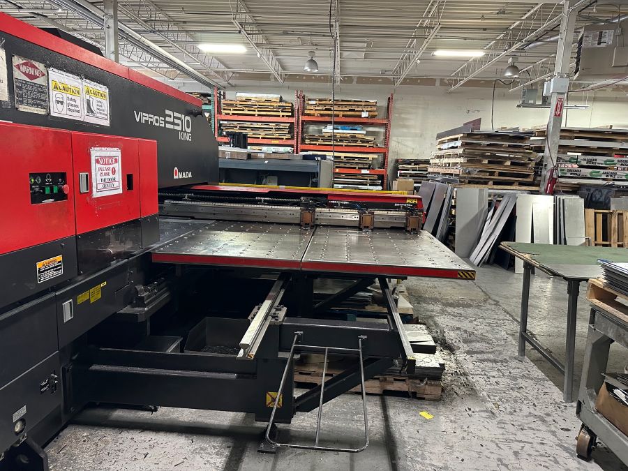 1212-Amada-Vipros-King-2510-Op-Side