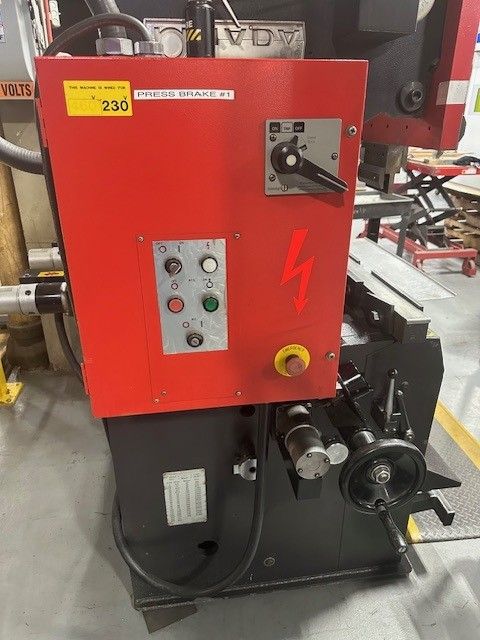 1228-Amada-RG-35-Side