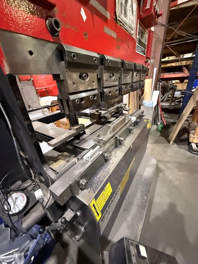 1234-Amada-RG-3512-LD-Bed-and-Backgauge-and-Clamps