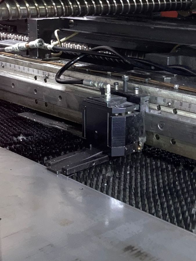 1241-Amada-Vipros-III-Z3510NT-Clamp-1