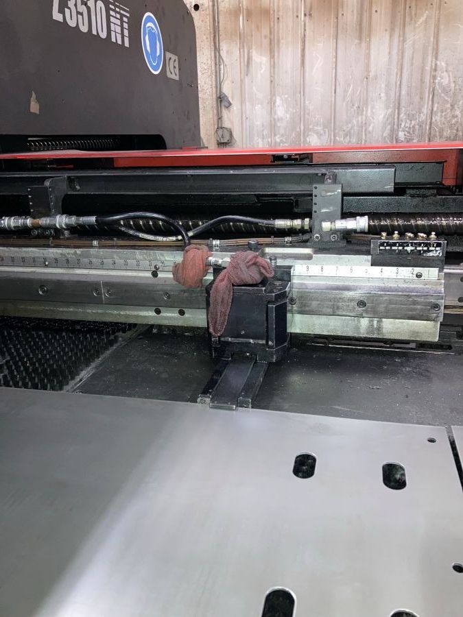 1241-Amada-Vipros-III-Z3510NT-Clamp-2