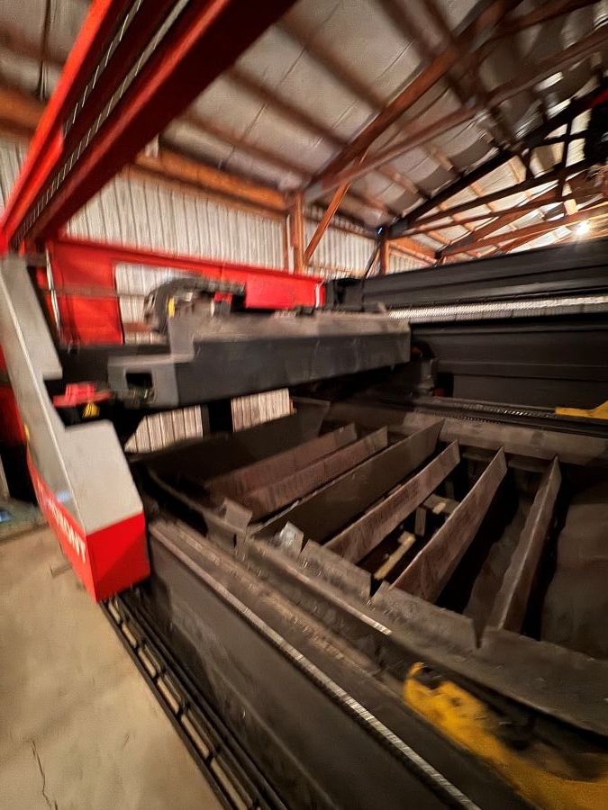 1249-Amada-FO4020NT-4kW-Inside-2