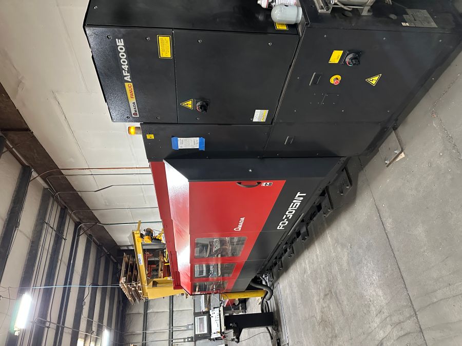 1253-Amada-FO3015NT-4kW-Angle-with-Resonator