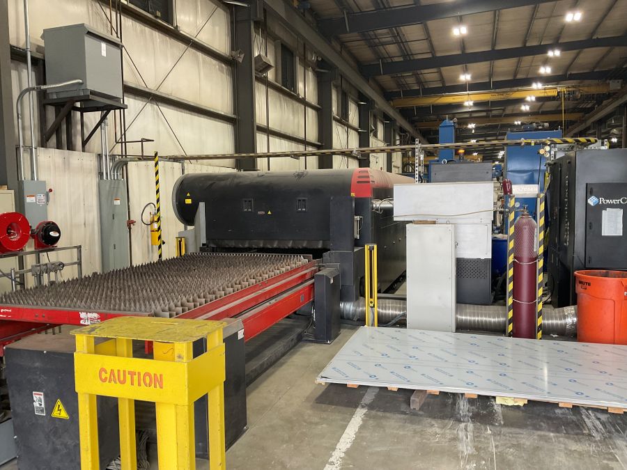 1261-Amada-LC3015F1NT-4kW-Shuttle-Table-Angle