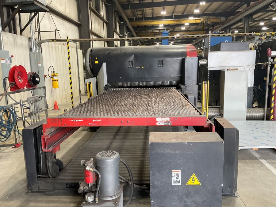 1261-Amada-LC3015F1NT-4kW-Shuttle-Table