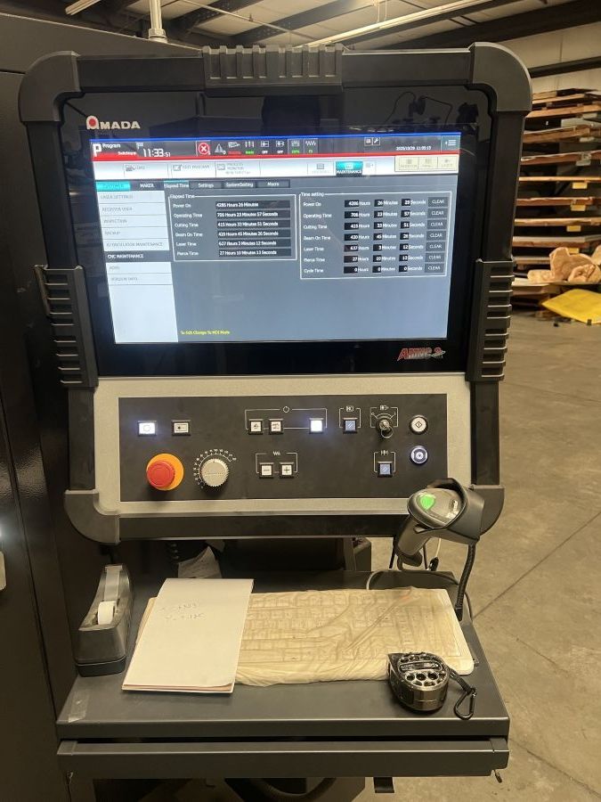 1268-Amada-ENSIS-3015AJ-Fiber-3kW-Control