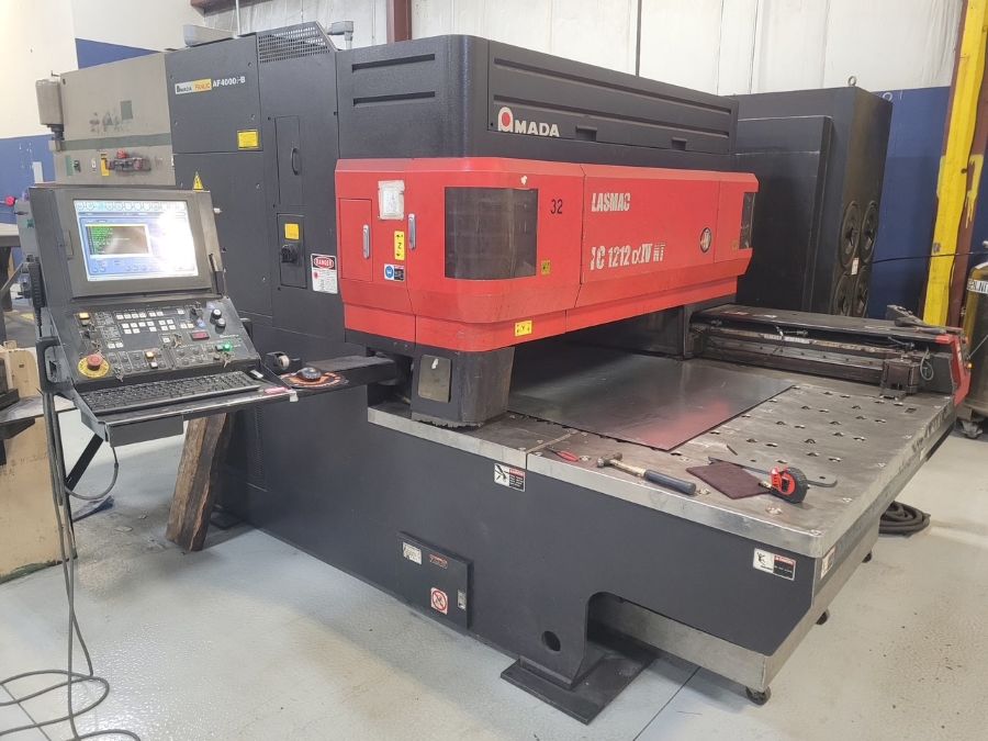 1317-Amada-Pulsar-1212NT-4kW-Op-Side