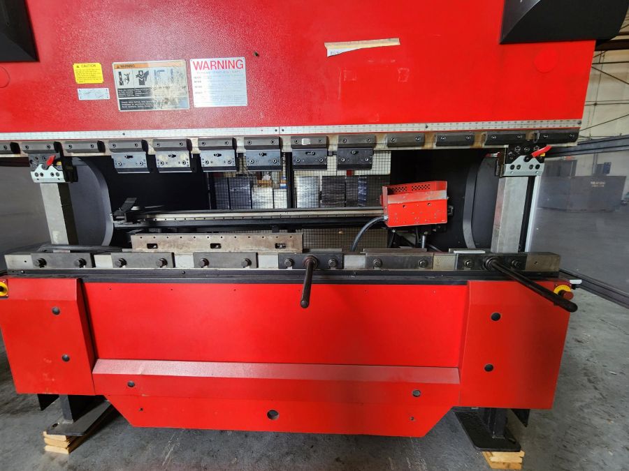 1322-Amada-HDS-8025NT-Press-Brake-Bed-and-Backgauge