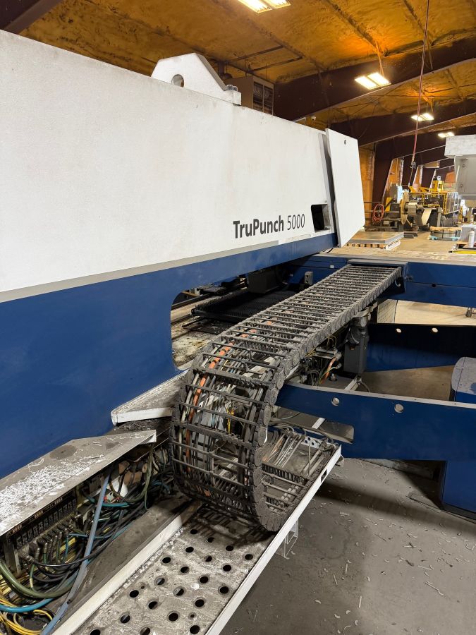 1324-Trumpf-TruPunch-5000-Side-2