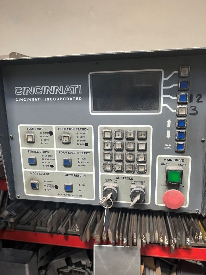 1347-Cincinnati-90CBII8-Control