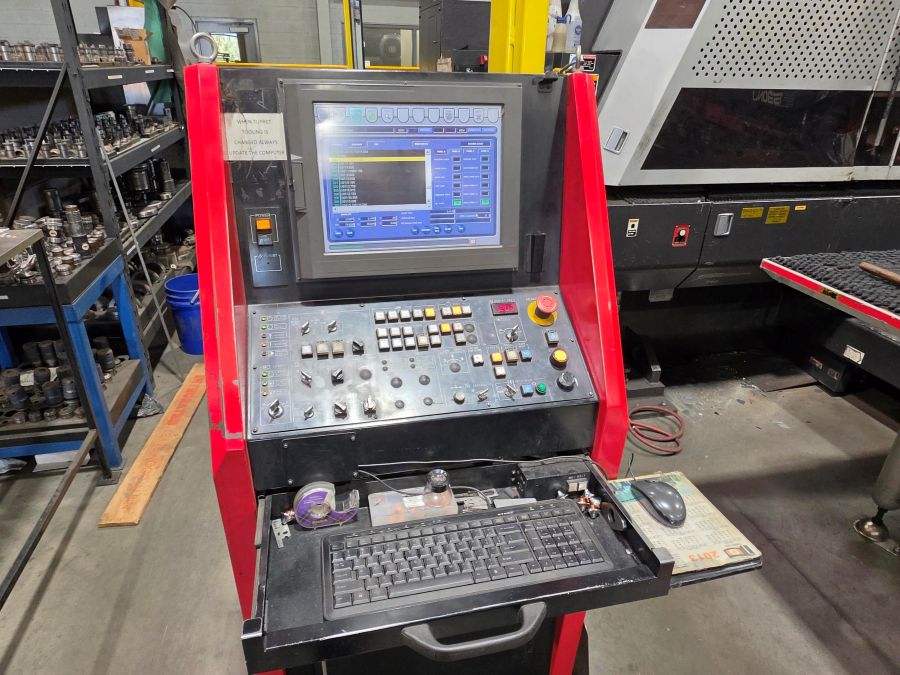 1348-Amada-EMLK3610NT-4kW-Control