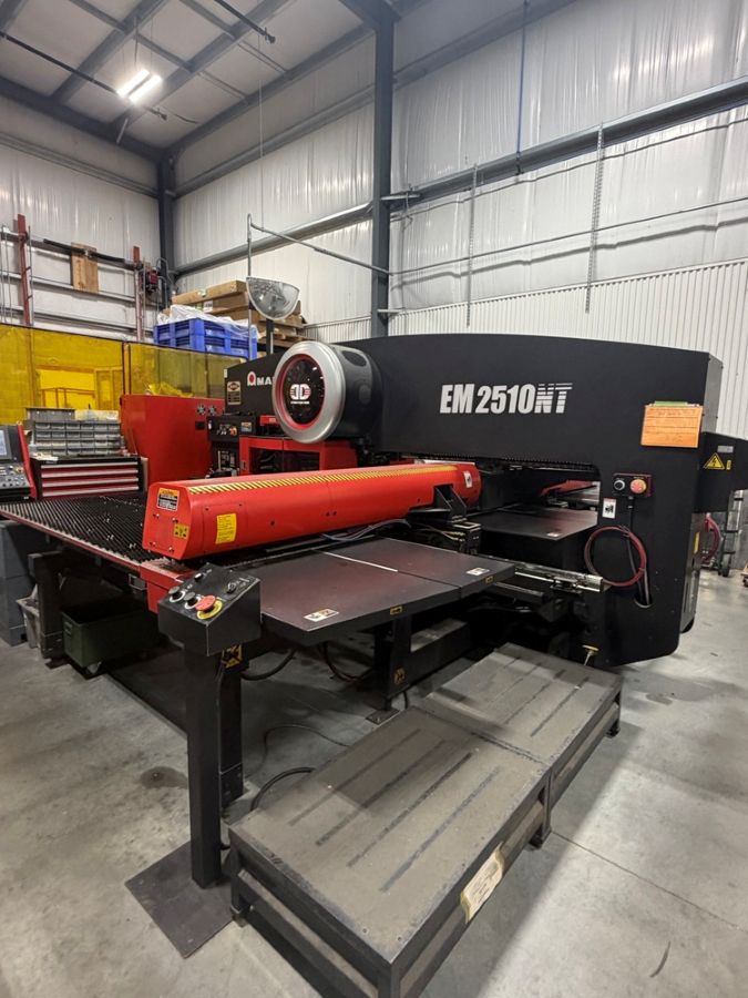 1349-Amada-EM-2510NT-Turret-X-Axis