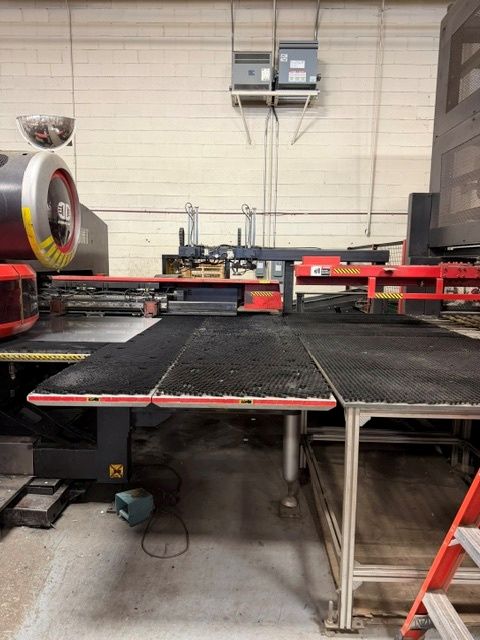 1350-Amada-EMK3610NT-Turret-Punch-Table