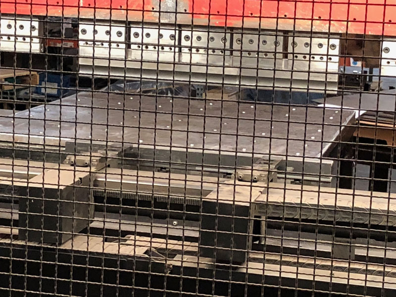 242- Ton Amada HDS 2204NT Press Brake back