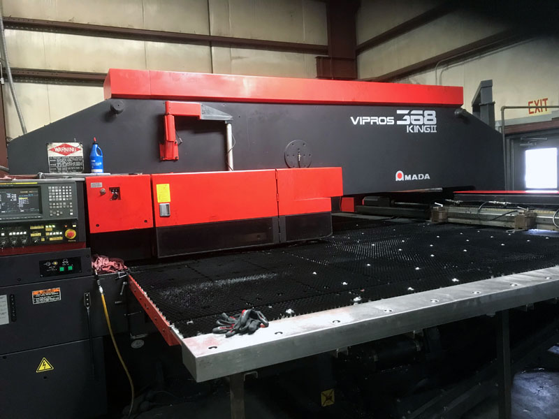 33-Ton Amada Vipros 368 King II Turret Punch Press - opside close