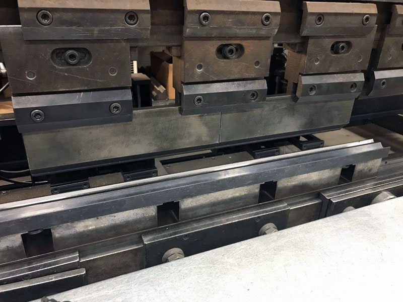 351-RG-100-clamps