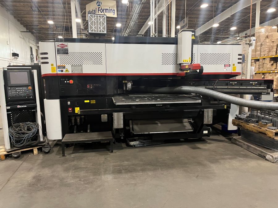 726-Amada-LC2012C1-op-side