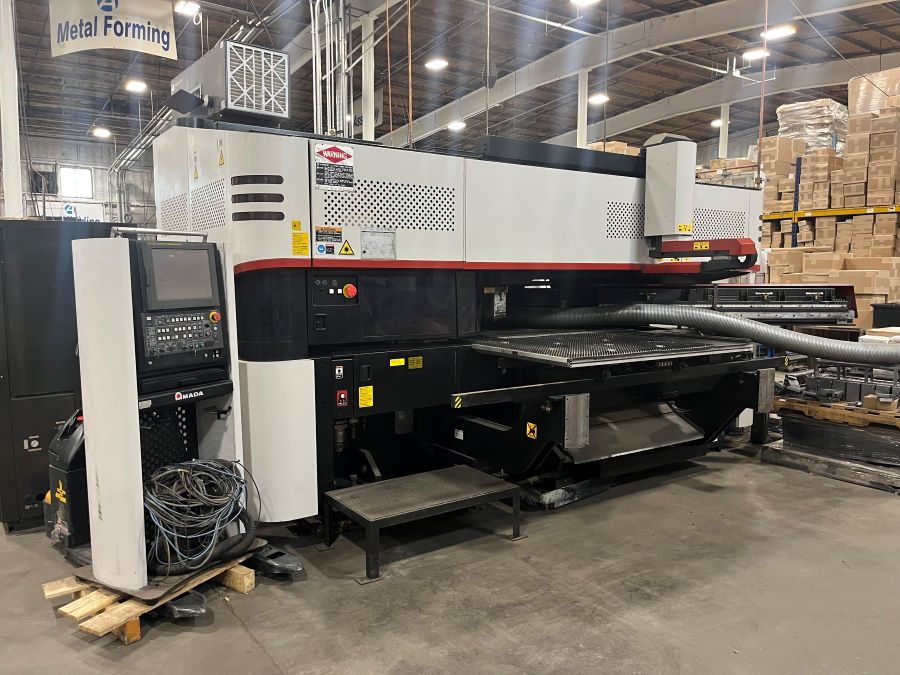 726-Amada-LC2012C1-side