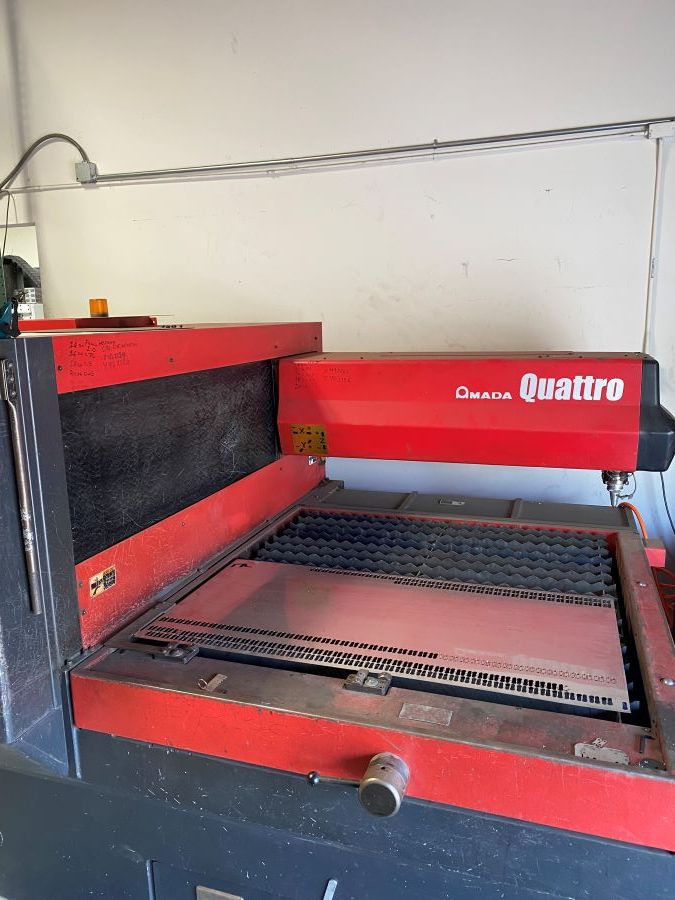 760-Amada-Quattro-1KW-table
