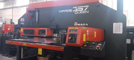 761-Amada-Vipros-357-Queen-x-axis
