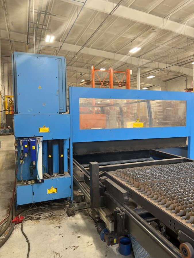763-Platino-2040-shuttle-table-back