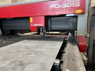 764-Amada-FO-3015-shuttle-table