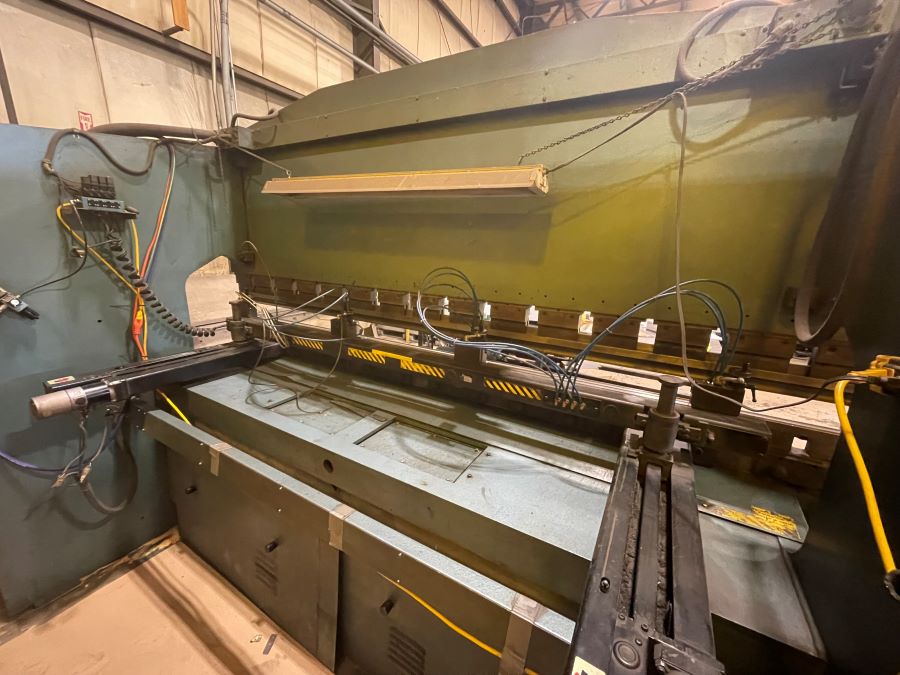 769-Amada-RG100-back