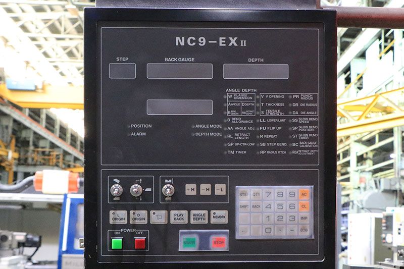 792-Amada-FBD-8025-Control-1