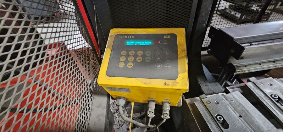 862-Amada-HFE-170-lightguard-control