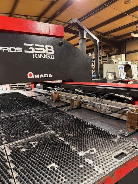 885-Amada-358-King-Clamps