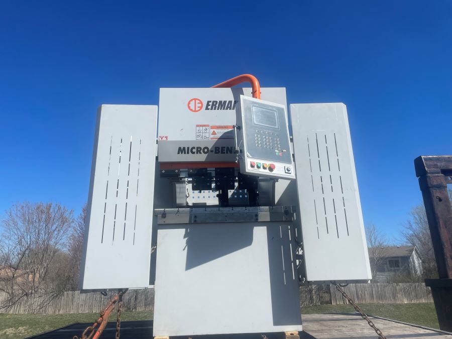 892-Ermak-Microbend-Press-Brake-Front