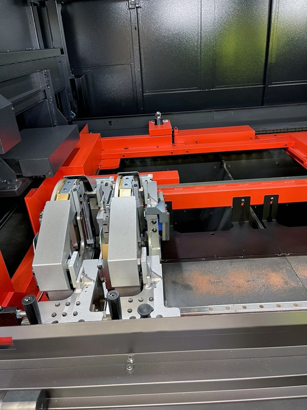 910-Amada-ENSIS-RI-rotary-side