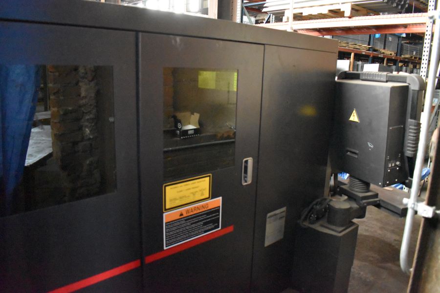 929-Amada-LCG-3015AJ-Door-2