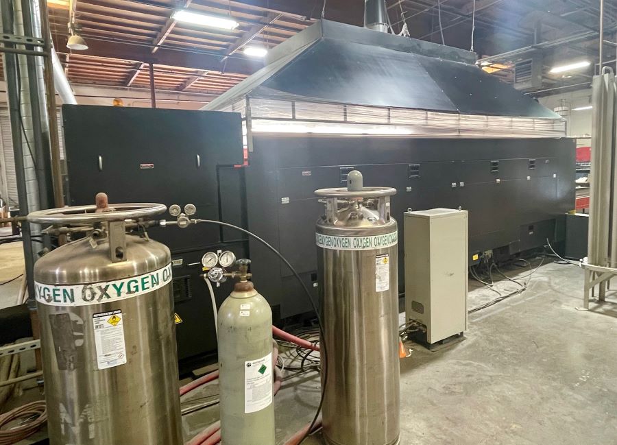 981-Amada-FO4020NT-4KW-Back