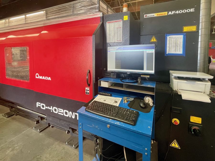 981-Amada-FO4020NT-4KW-Front-Control