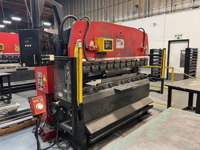 985-Amada-RG-80-Front